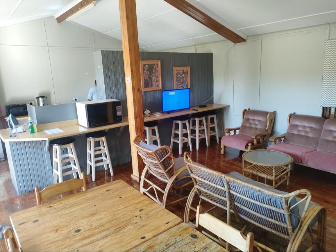 Blue Mountain Farm Lodge, Cabins & Cottages Swellendam Rom bilde